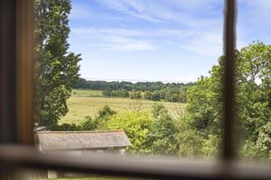 Photo 25- click for photo gallery